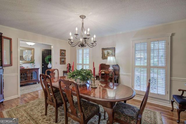 27 Walnut Drive, Cartersville, GA 30120