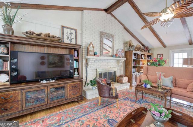 27 Walnut Drive, Cartersville, GA 30120