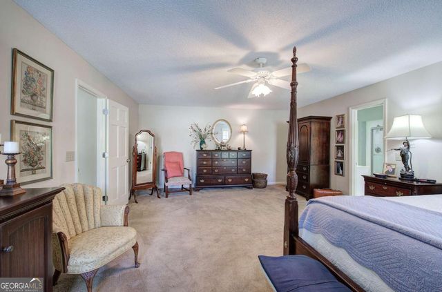 27 Walnut Drive, Cartersville, GA 30120