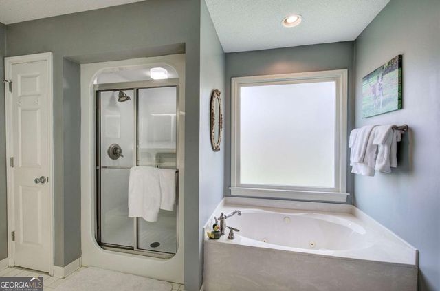 27 Walnut Drive, Cartersville, GA 30120