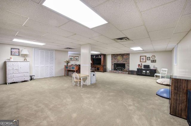 27 Walnut Drive, Cartersville, GA 30120