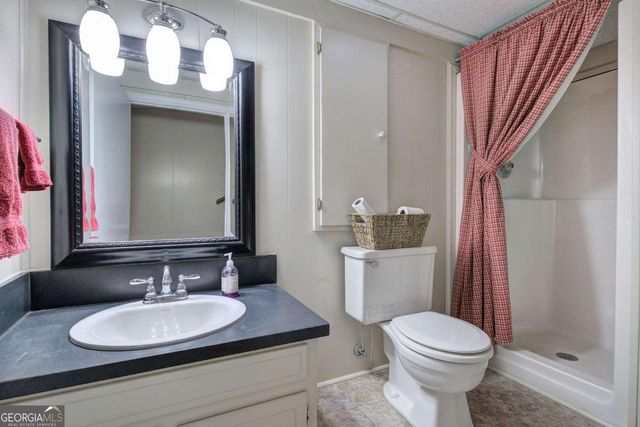 27 Walnut Drive, Cartersville, GA 30120