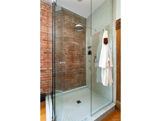2536 N Gilpin St, Denver, CO 80205