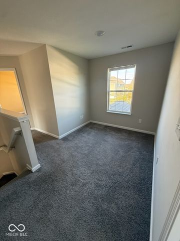 776 Jefferson Park Drive, Pittsboro, IN 46167