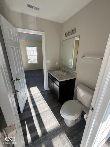 776 Jefferson Park Drive, Pittsboro, IN 46167