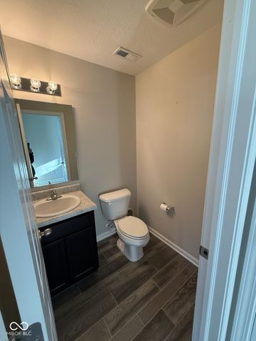 776 Jefferson Park Drive, Pittsboro, IN 46167
