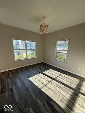 776 Jefferson Park Drive, Pittsboro, IN 46167