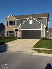 776 Jefferson Park Drive, Pittsboro, IN 46167