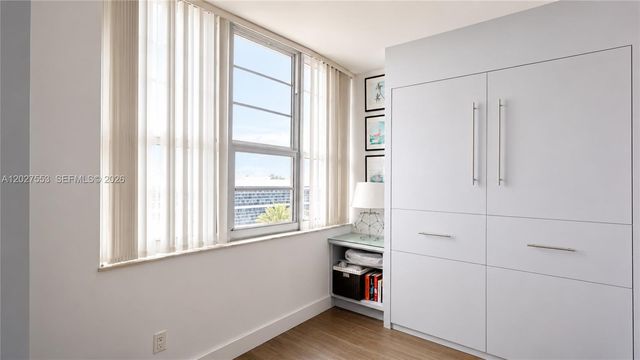 100 Lincoln Rd 533, Miami Beach, FL 33139