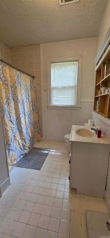1818 S Olive Street, Pine Bluff, AR 71603