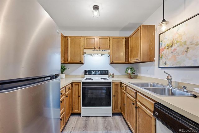 7883 Allison Way 201, Arvada, CO 80005
