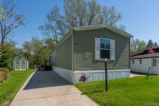 60 Carefree Lane, Cheektowaga, NY 14227