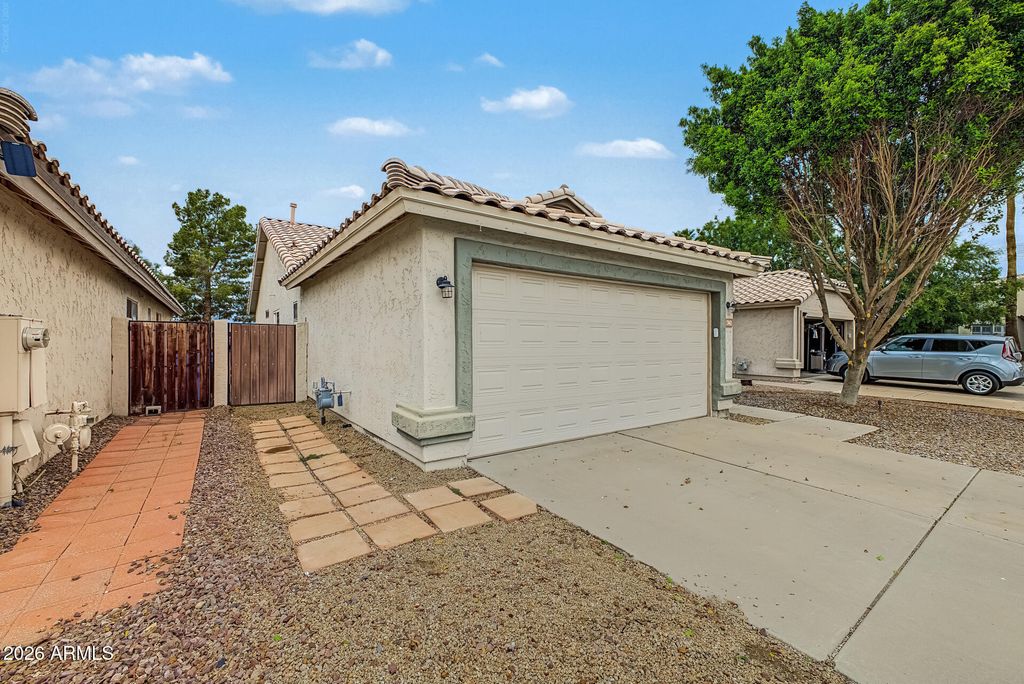 742 N HARMONY Avenue, Gilbert, AZ 85234 — photo 2