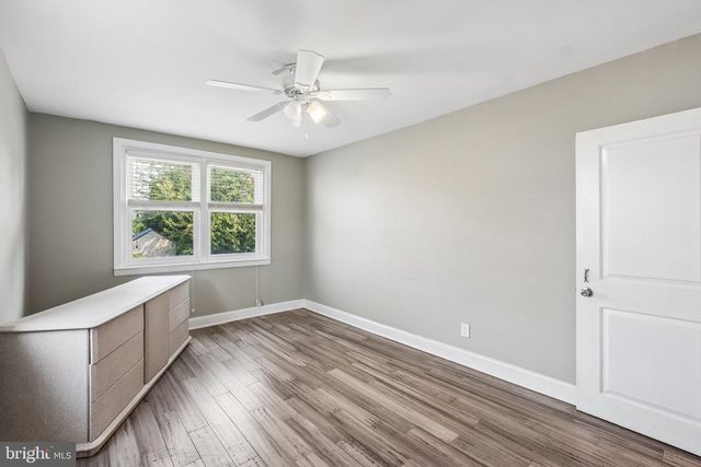 1034 E SLOCUM ST, Philadelphia, PA 19150