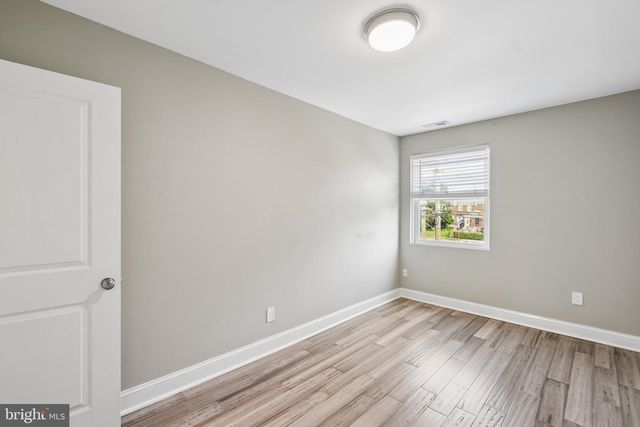 1034 E SLOCUM ST, Philadelphia, PA 19150