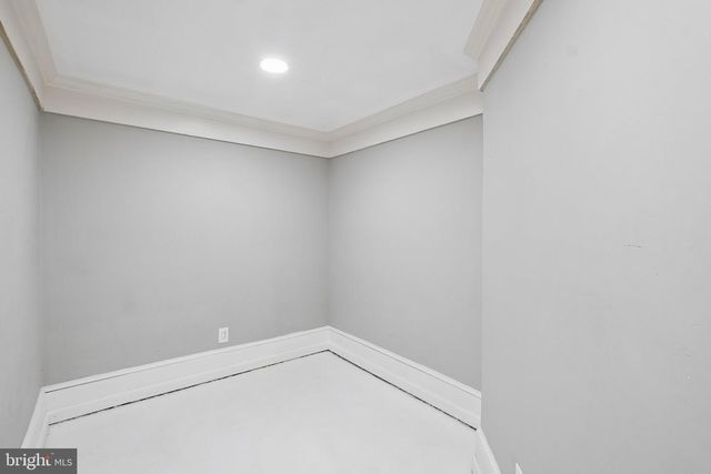 1034 E SLOCUM ST, Philadelphia, PA 19150