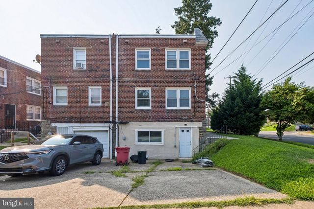 1034 E SLOCUM ST, Philadelphia, PA 19150
