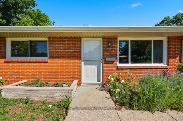 205 Mandalay Road, Lexington, KY 40504