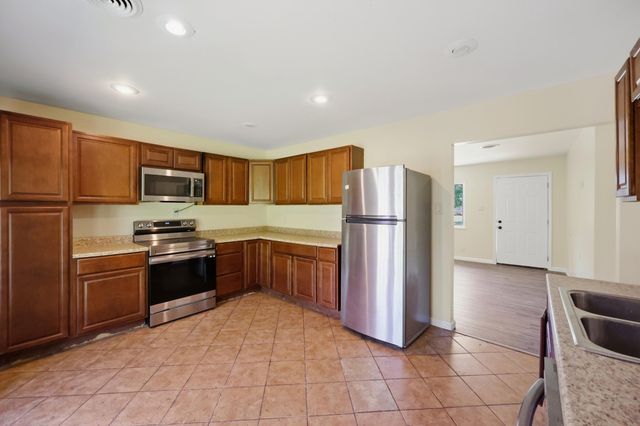 205 Mandalay Road, Lexington, KY 40504