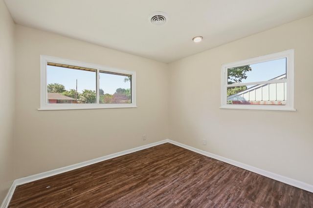205 Mandalay Road, Lexington, KY 40504