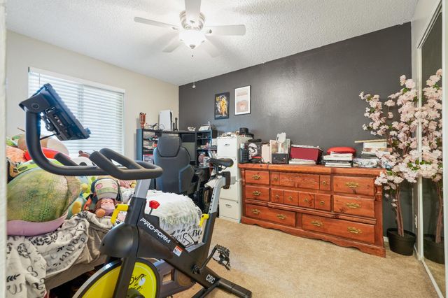 6034 Casa Alegre, Carmichael, CA 95608
