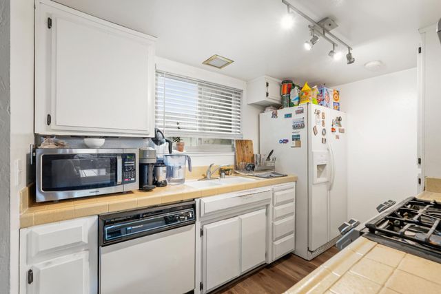 6034 Casa Alegre, Carmichael, CA 95608