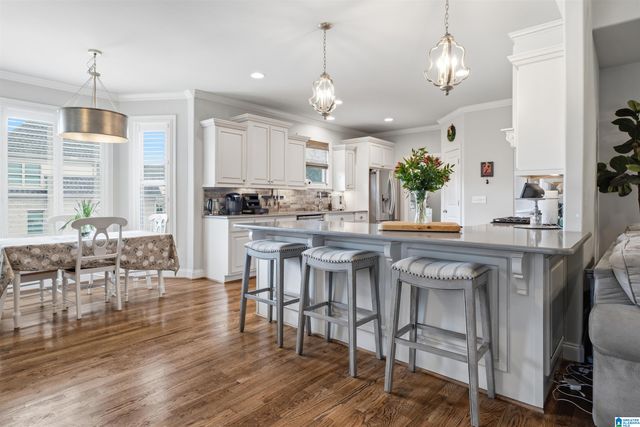 109 BOLIVAR LANE, Chelsea, AL 35043