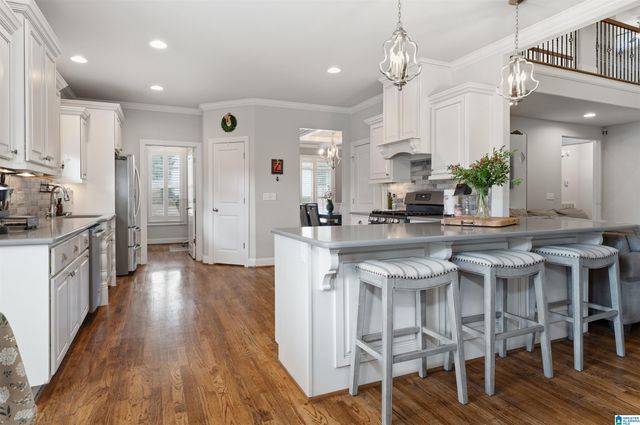 109 BOLIVAR LANE, Chelsea, AL 35043