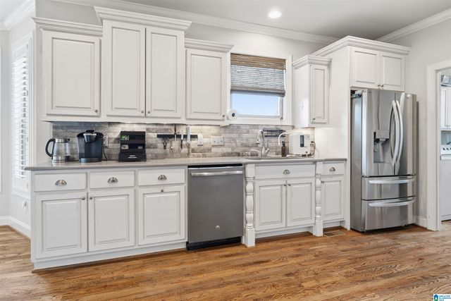 109 BOLIVAR LANE, Chelsea, AL 35043