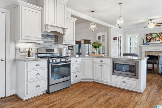 109 BOLIVAR LANE, Chelsea, AL 35043