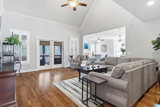 109 BOLIVAR LANE, Chelsea, AL 35043