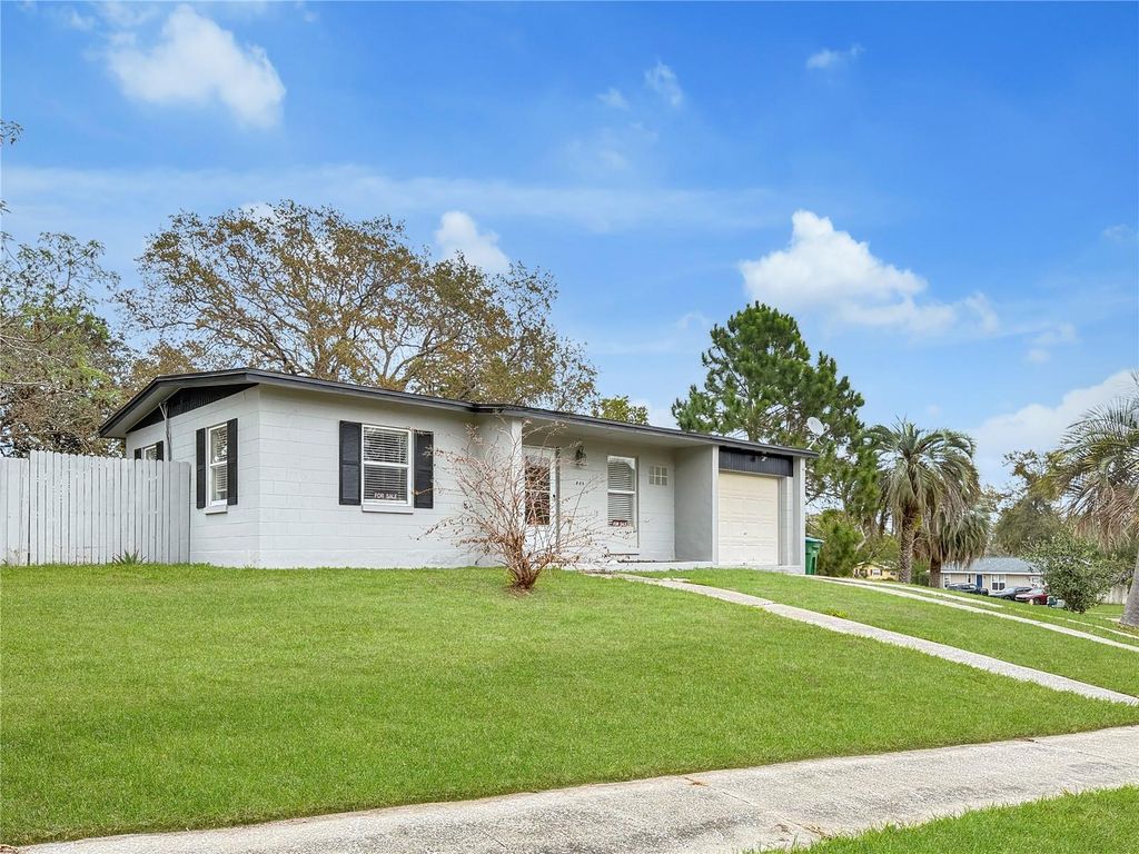 889 W VILLAGE DRIVE, Deltona, FL 32725