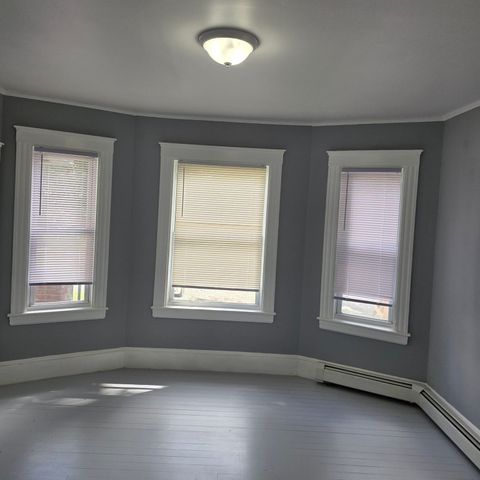 296 Howard Street 1, Lawrence, MA 01841