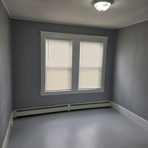 296 Howard Street 1, Lawrence, MA 01841