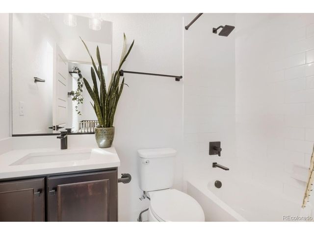 2038 S Holly St 2, Denver, CO 80222