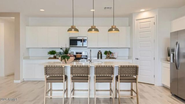 4689 E KENNETH Lane, San Tan Valley, AZ 85143