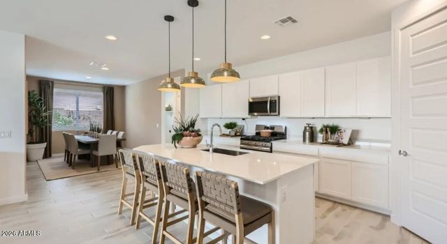 4689 E KENNETH Lane, San Tan Valley, AZ 85143