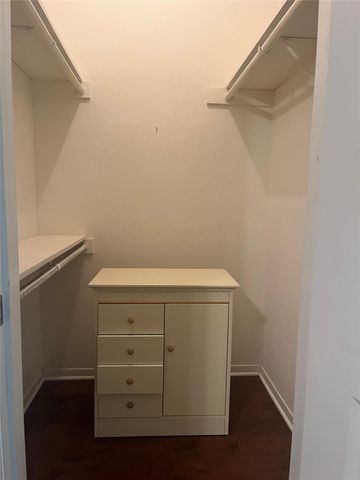 4041 Law Street 404, Houston, TX 77005