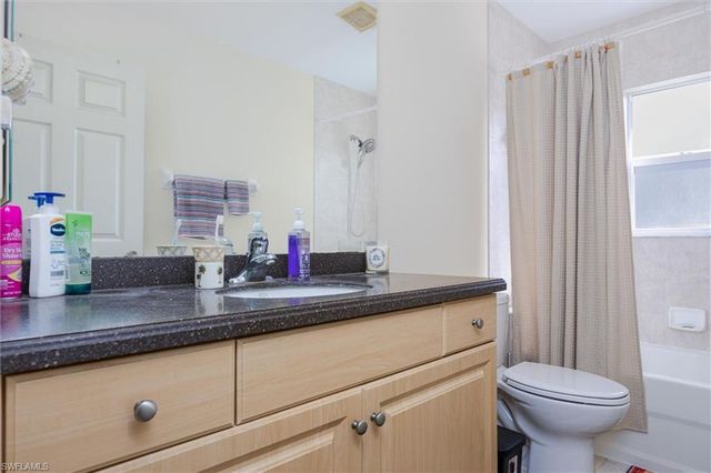 1630 SW 9th PL, Cape Coral, FL 33991