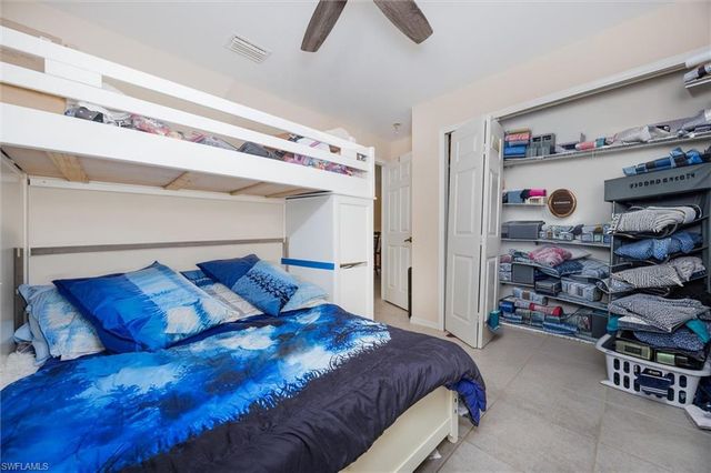 1630 SW 9th PL, Cape Coral, FL 33991