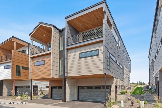 2422 W Lumber Lane, Coeur D'alene, ID 83814