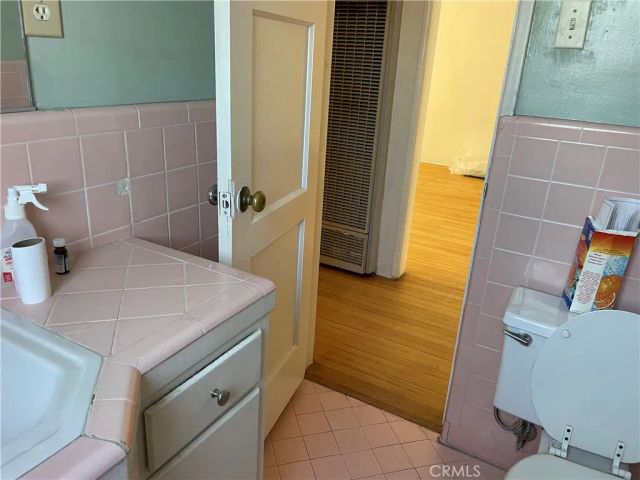 15 Cerritos, Long Beach, CA 90802