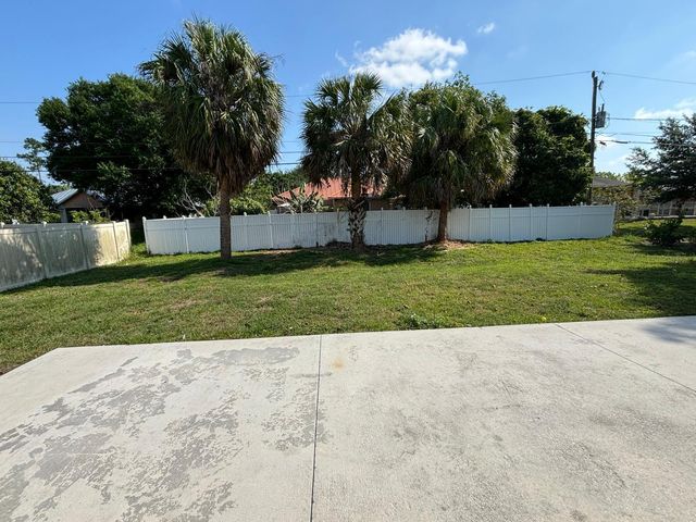 1341 SW Oriole Lane, Port St. Lucie, Port St Lucie, FL 34953