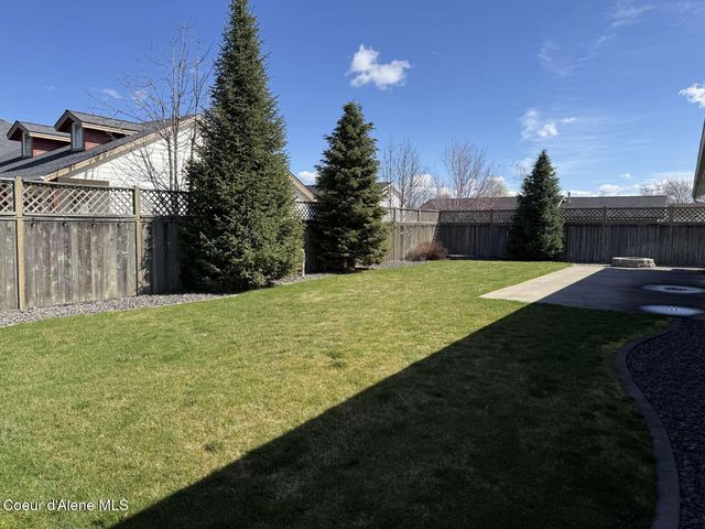 7605 W Boekel RD, Rathdrum, ID 83858