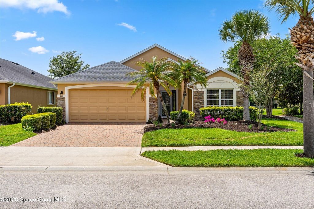 6904 Renshaw Drive, Melbourne, FL 32940