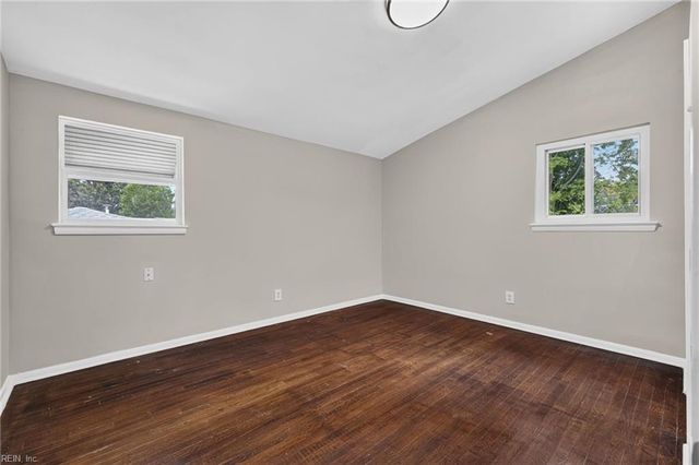 5548 Berry Hill RD, Norfolk, VA 23502