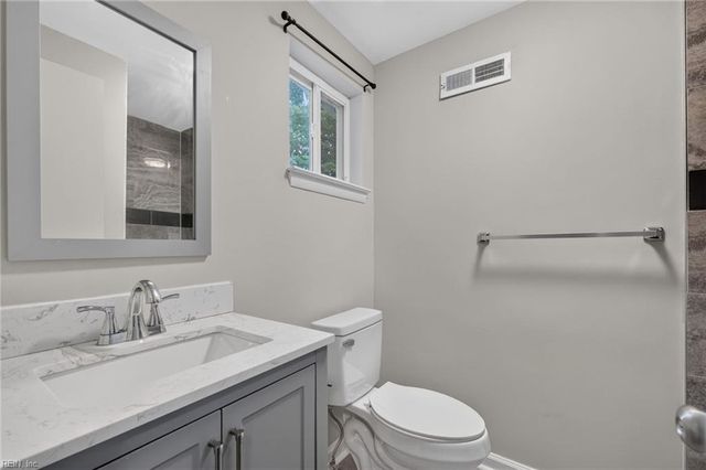 5548 Berry Hill RD, Norfolk, VA 23502