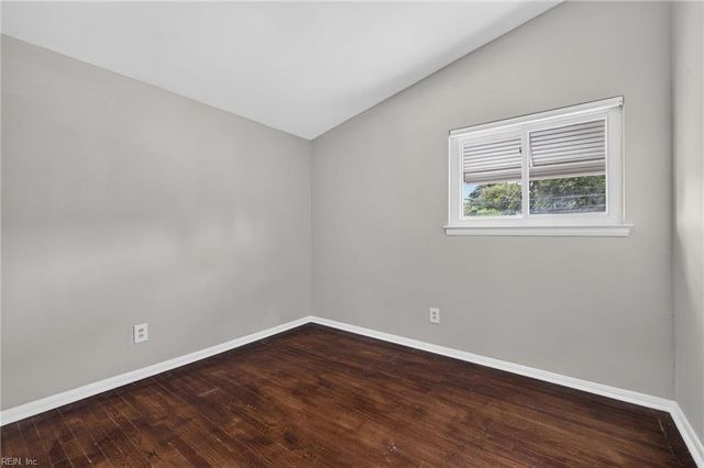 5548 Berry Hill RD, Norfolk, VA 23502