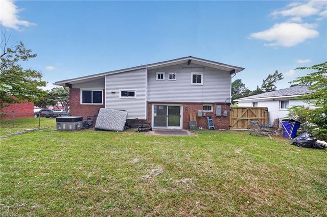 5548 Berry Hill RD, Norfolk, VA 23502