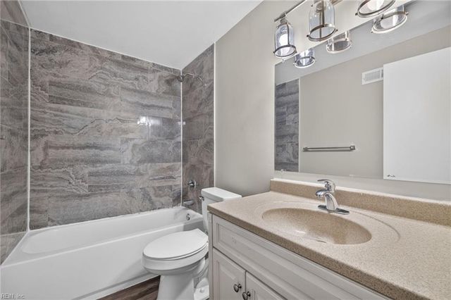 5548 Berry Hill RD, Norfolk, VA 23502